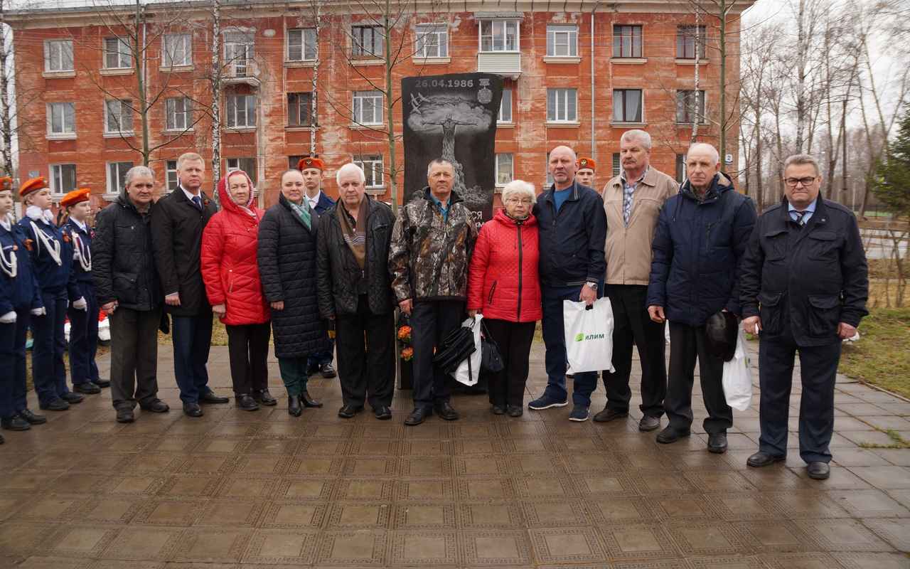 Эхо Чернобыля: в Коряжме почтили память жертв аварии на Чернобыльской АЭС.